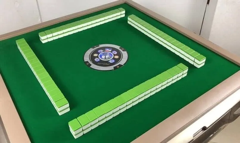 Cách đánh mạt chược dễ hiểu nhất cho người mới tập chơi 4 Mọi người cùng nhau đánh mạt chược